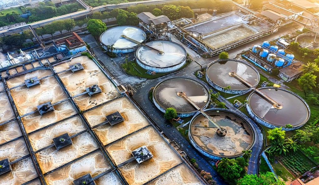 Deepseek對(duì)話：2025，污水處理行業(yè)的發(fā)展趨勢